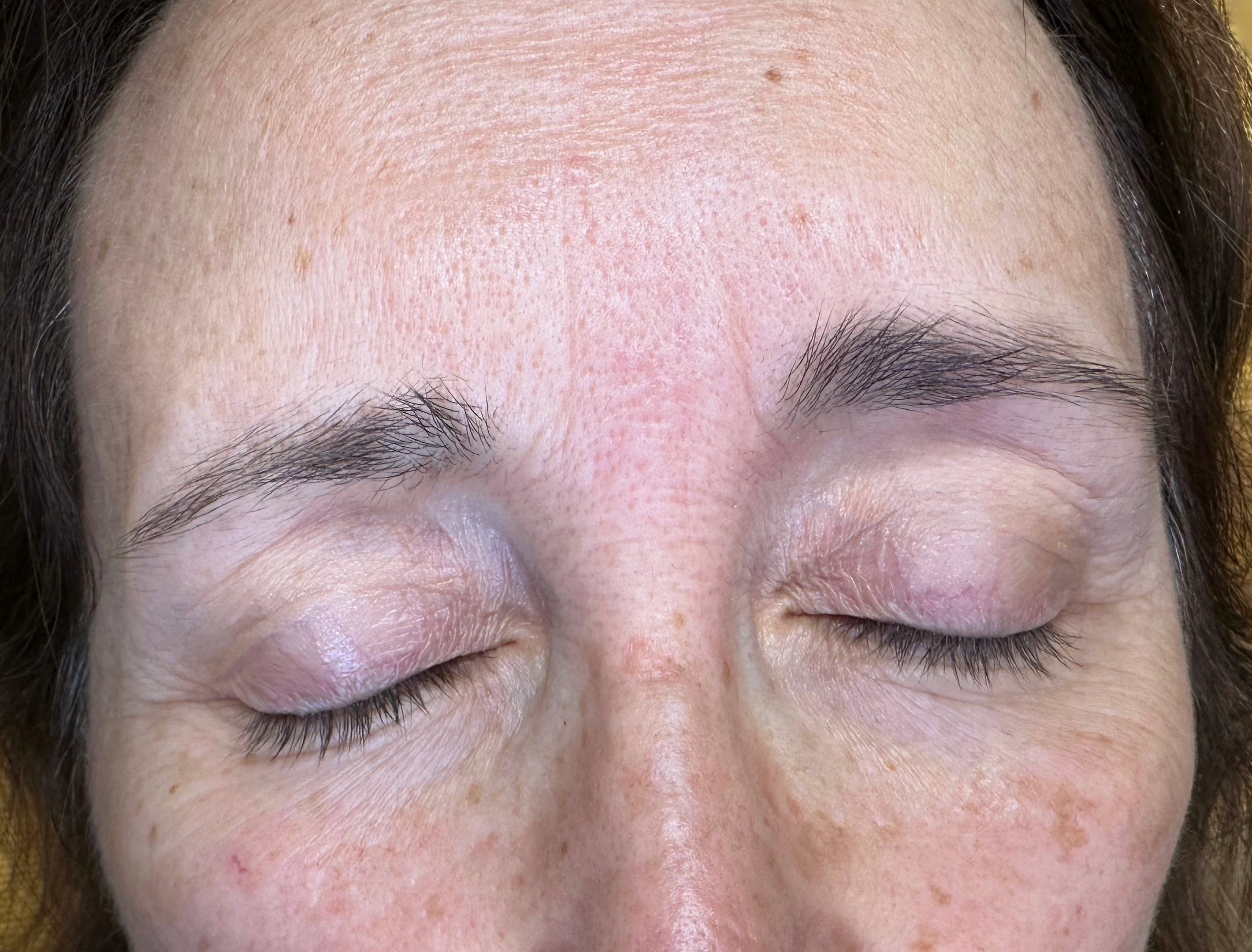 Brow Visagism & Motion Lash Design - BEFORE